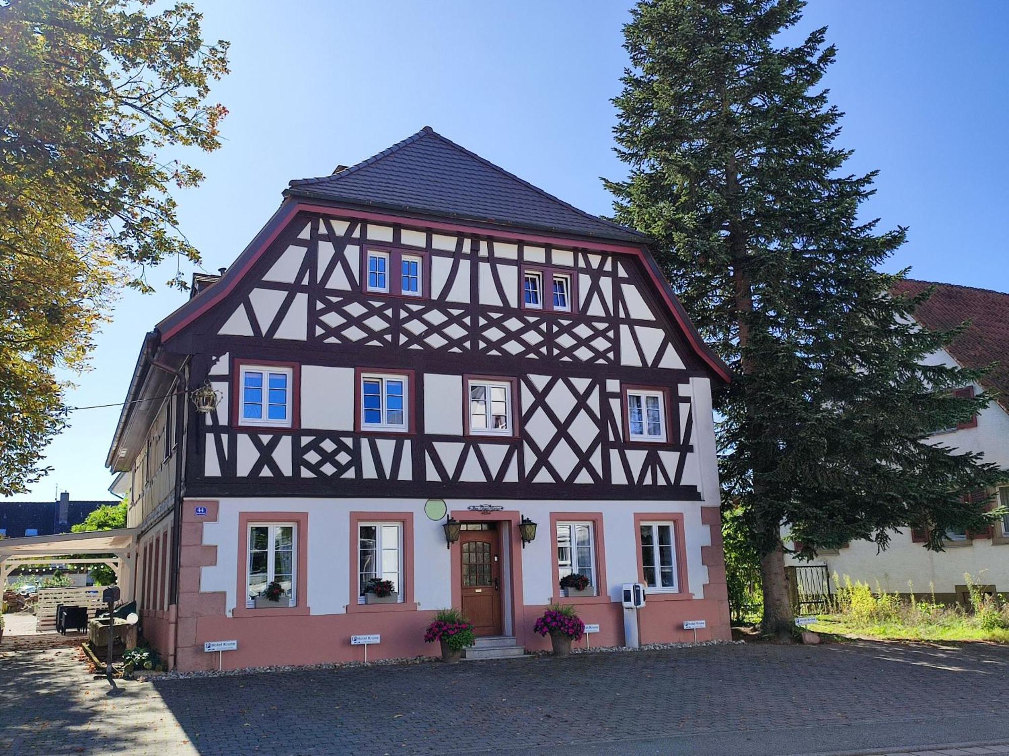 Boutique-Hotel Krone Denzlingen Eksteriør bilde