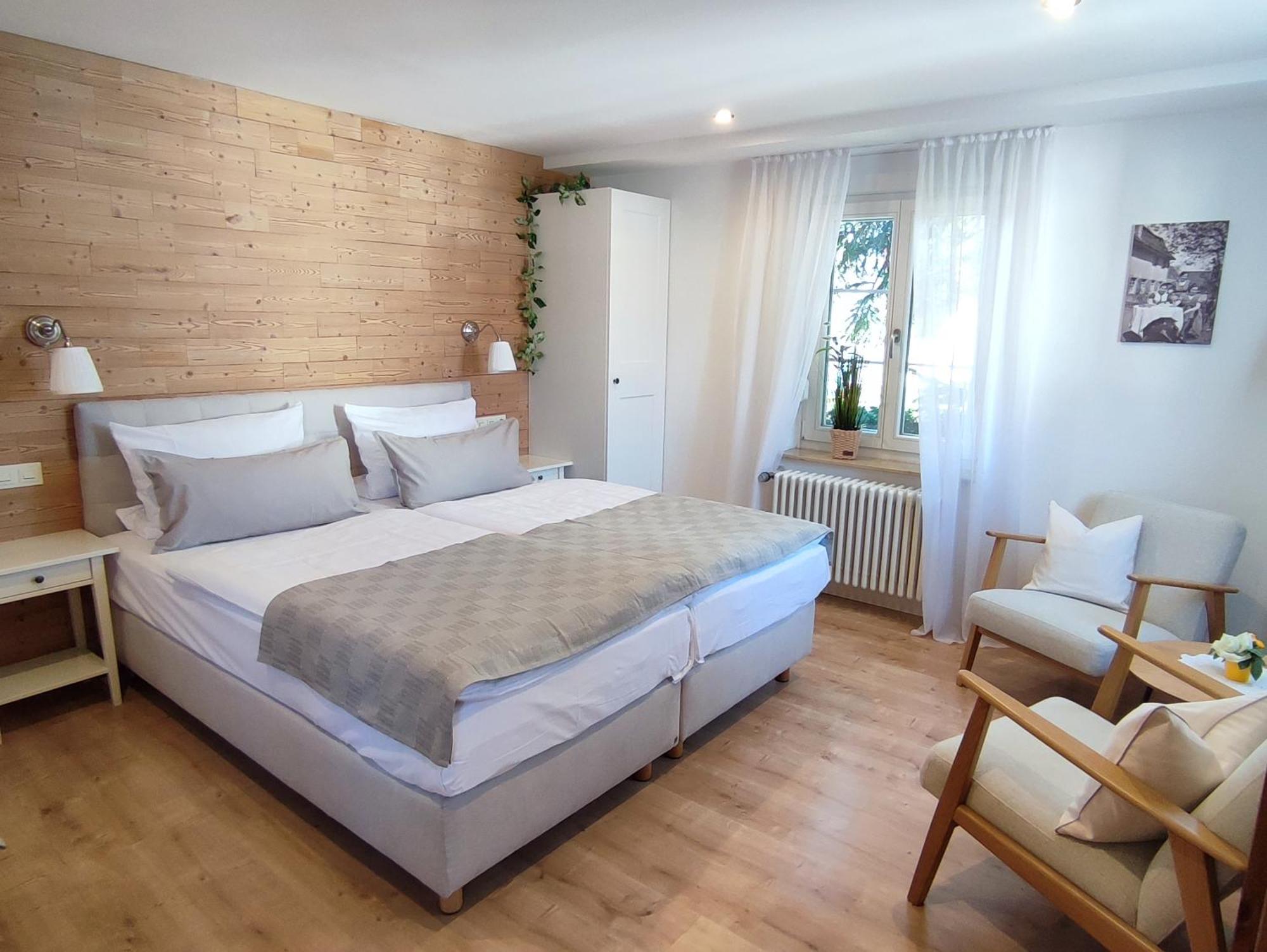 Boutique-Hotel Krone Denzlingen Eksteriør bilde
