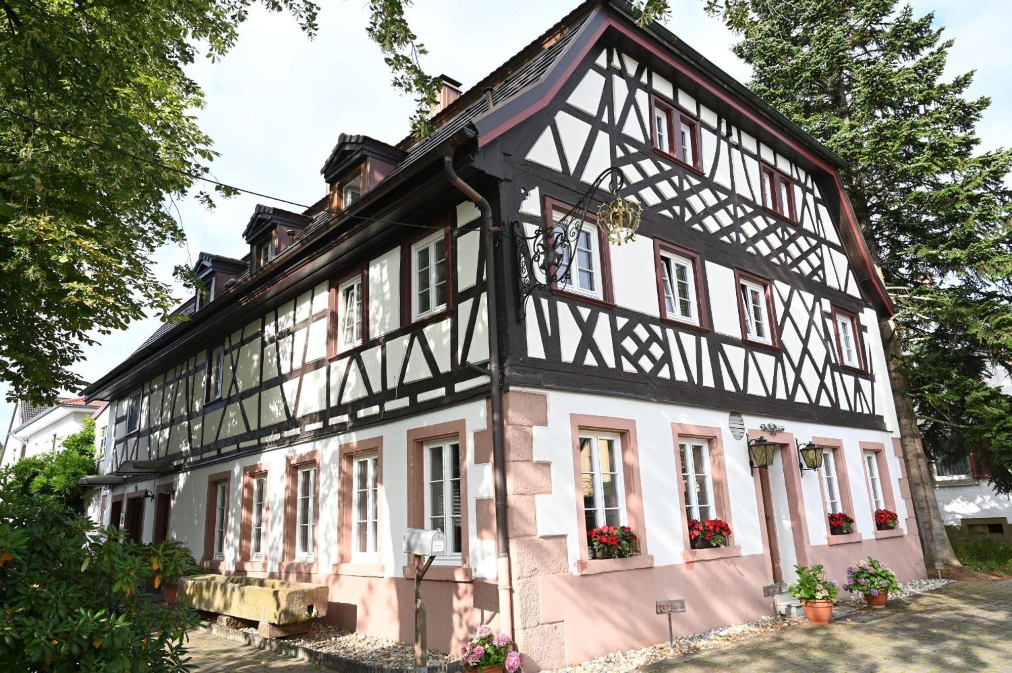 Boutique-Hotel Krone Denzlingen Eksteriør bilde