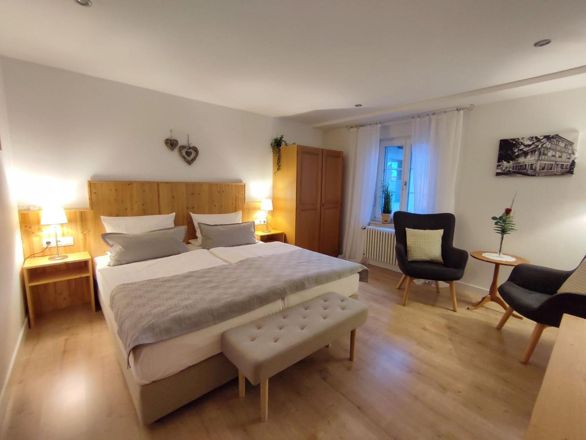 Boutique-Hotel Krone Denzlingen Eksteriør bilde